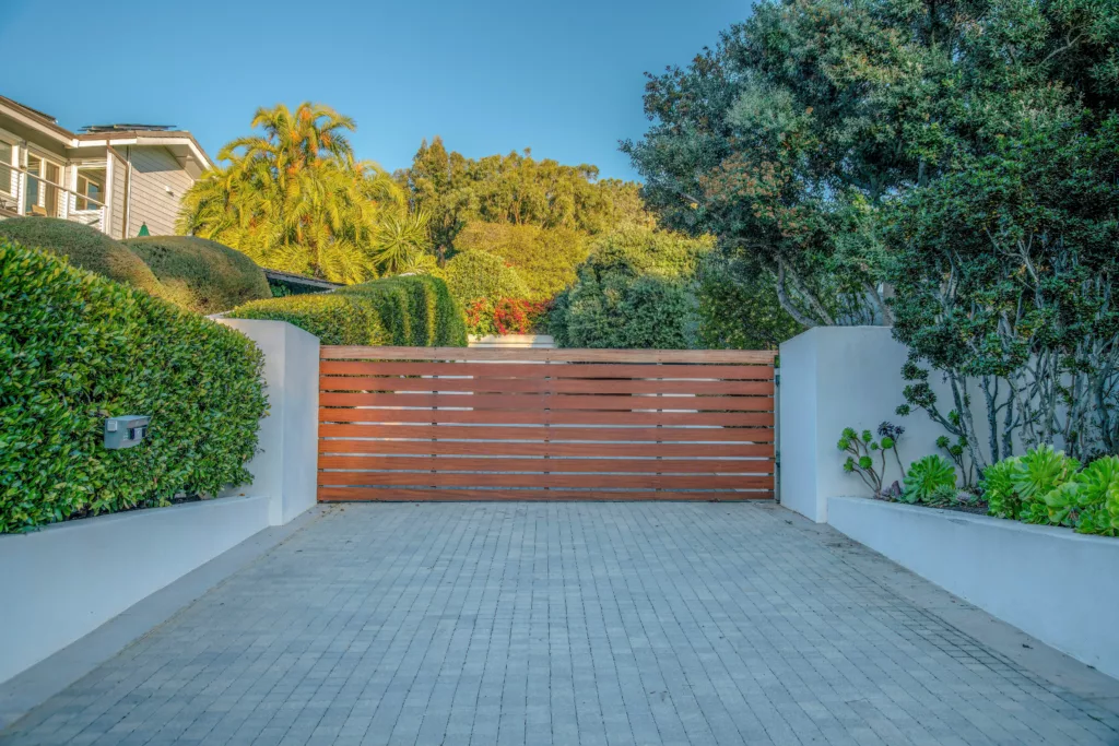 Automatic Custom Driveway Gate